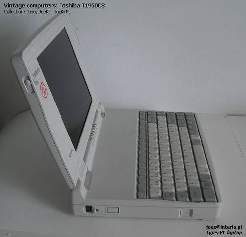 Toshiba T1950CS - 08.jpg